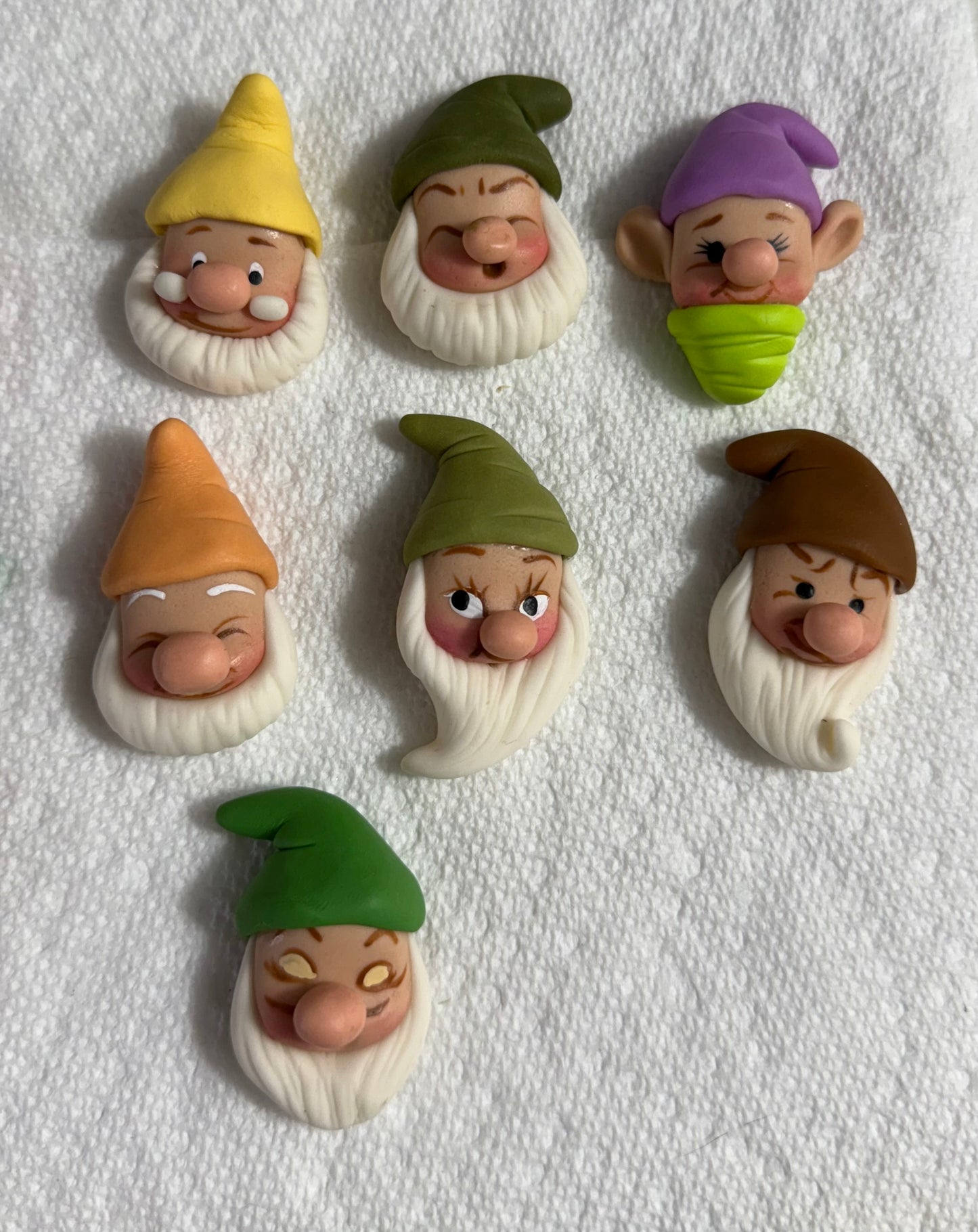 Chunches ( complements ) ( clay )