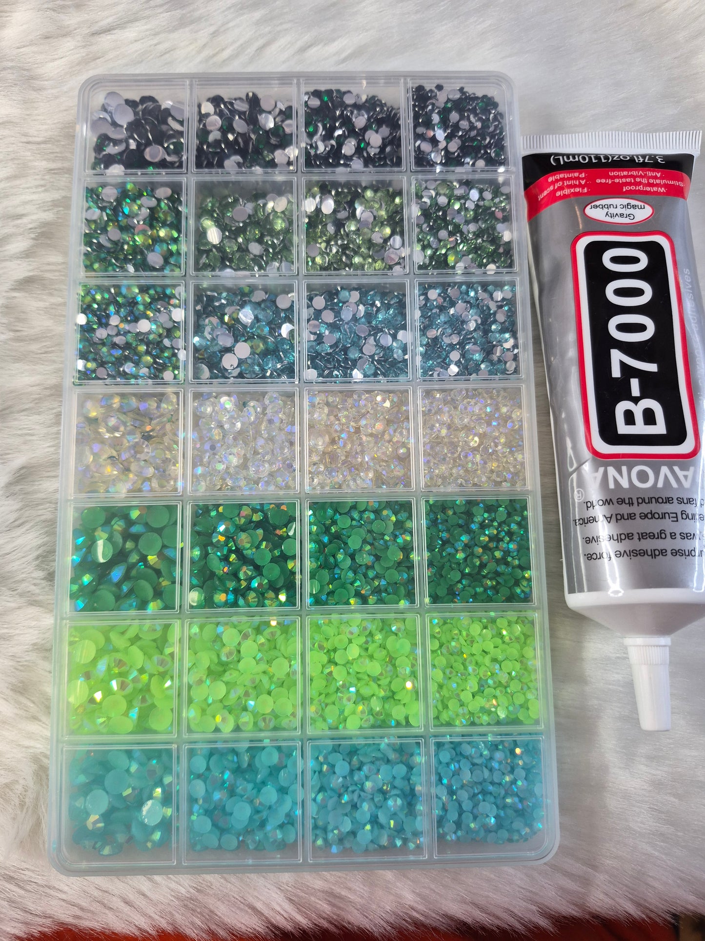 Resina rhinestone with Glue