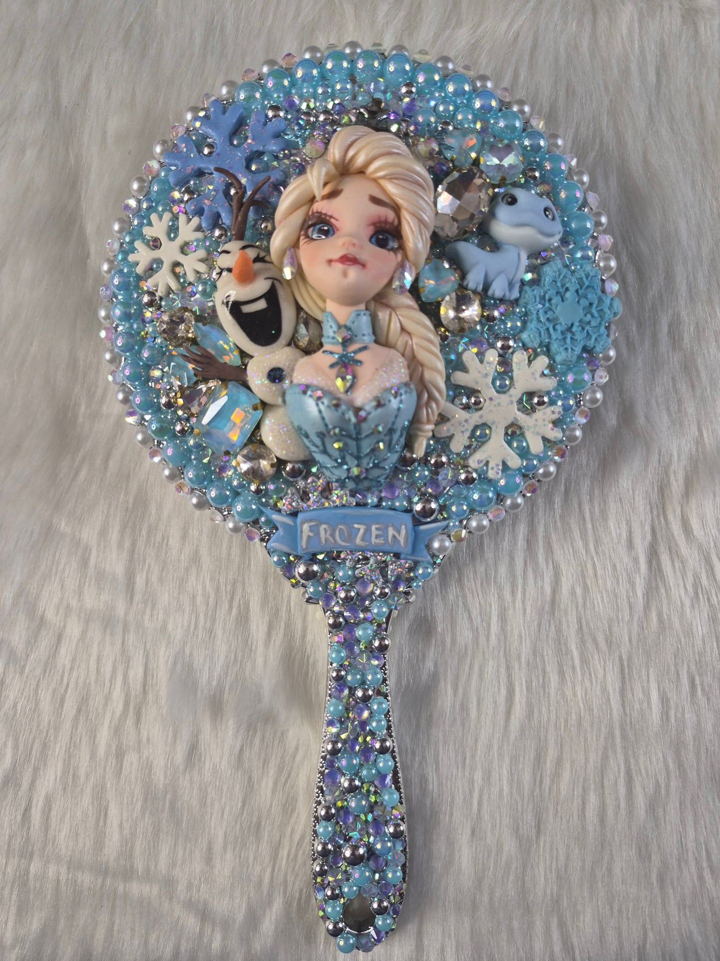 Elsa Mirror
