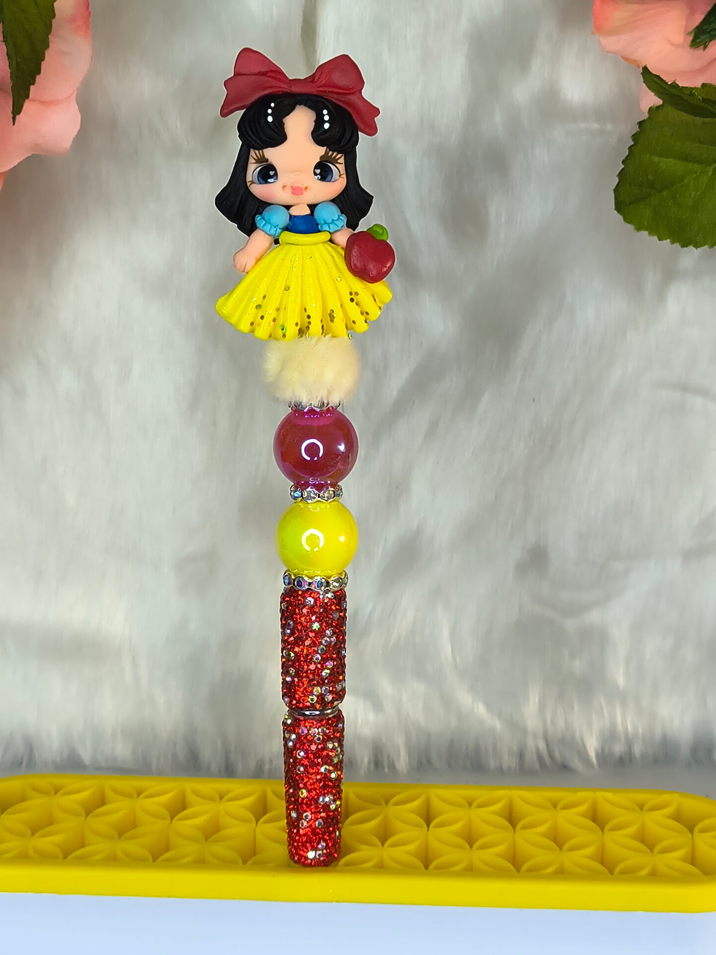 Snow White ( Clay Dolls ) Pens